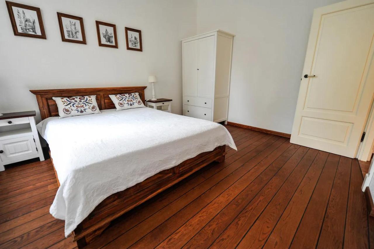 Castle Square Apartment وارسو المظهر الخارجي الصورة